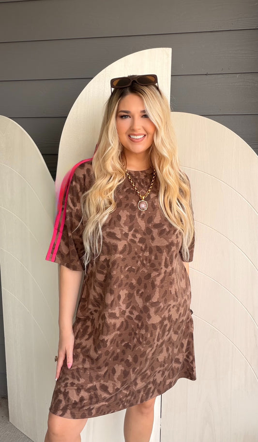 leopard t-shirt pocket dress