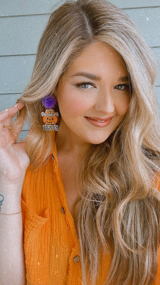 “HOWDY PUMPKIN” earrings