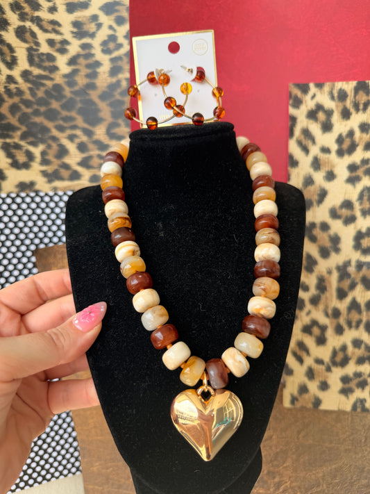 It’s fall yall chunky brown mix necklace