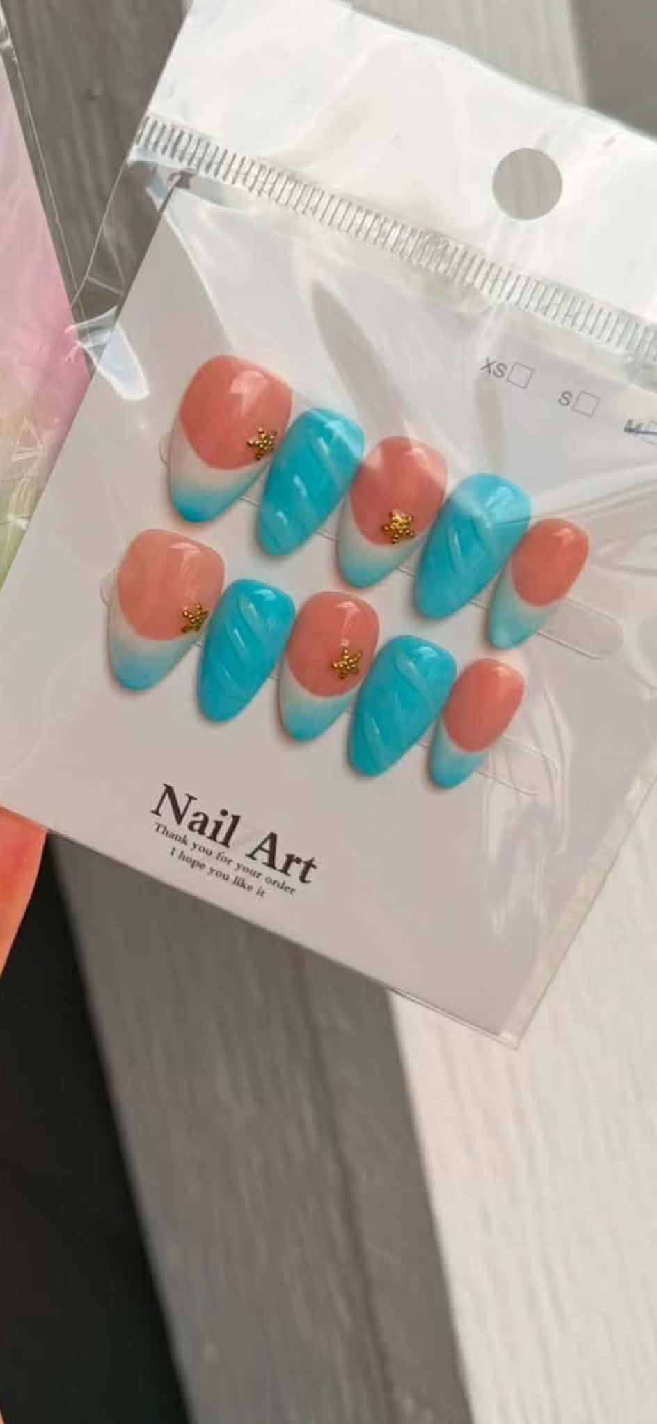 Almond 5$ nails x3